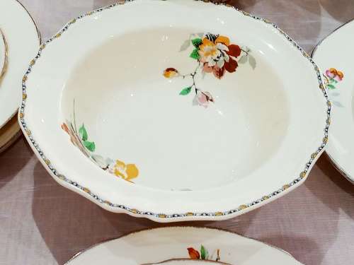 1930s Alfred Meakin `Royal Marigold` dinner set