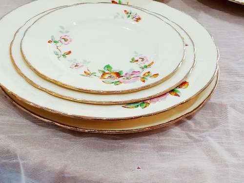 1930s Alfred Meakin `Royal Marigold` dinner set