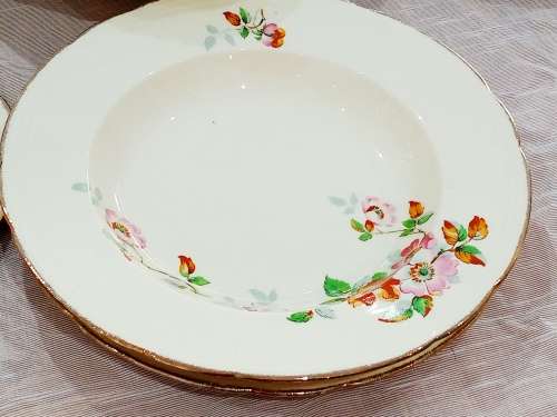1930s Alfred Meakin `Royal Marigold` dinner set