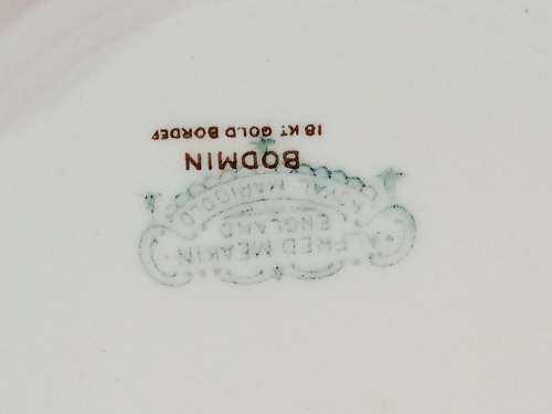 1930s Alfred Meakin `Royal Marigold` dinner set