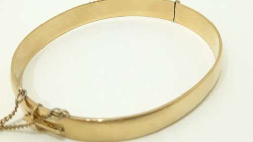 Vintage 9ct gold on Metal Core bangle