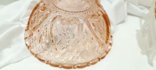 Vintage pink `Fleur De Lis` dessert bowls