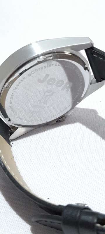 Jeep classique men`s date watch