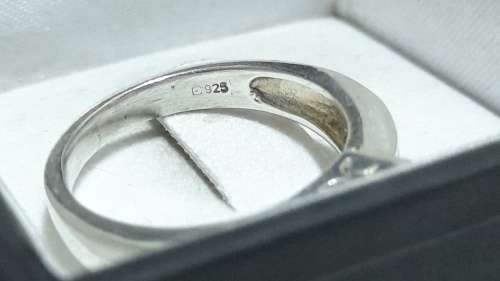 Sterling silver ring with cubic zirconias