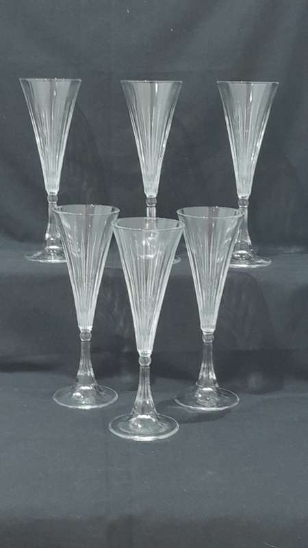 Vintage crystal champagne flutes