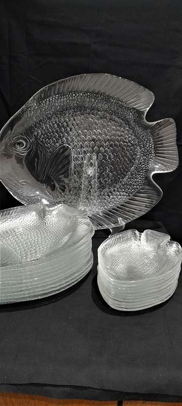Vintage Arcoroc fish plates