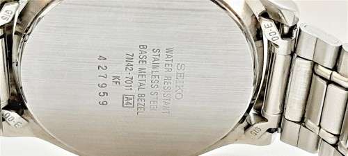 Seiko SQ dual tone men`s dress watch