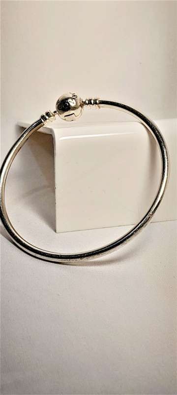 Sterling silver Pandora bangle