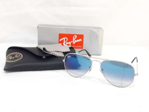 Ray Ban Aviator sunglasses