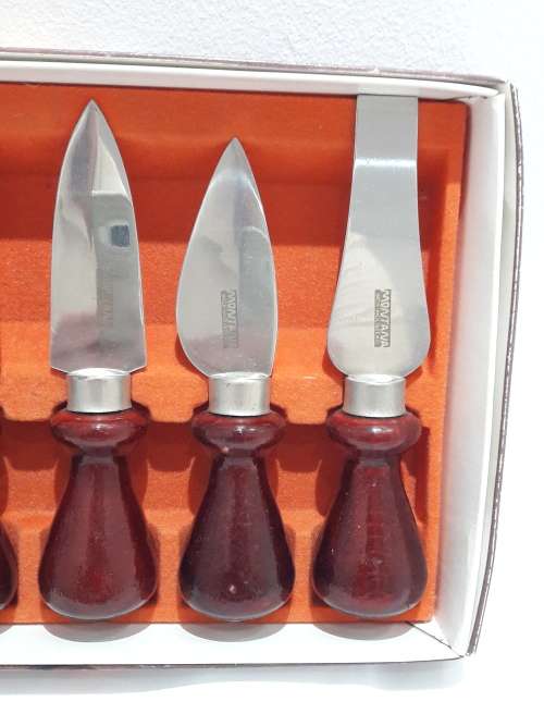 Vintage Montana cheese cutters