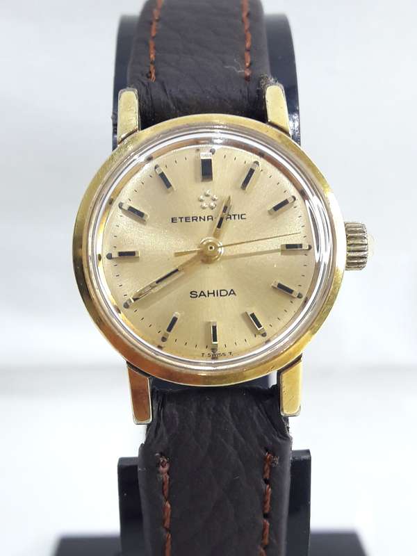 1960s Eternamatic ladies watch