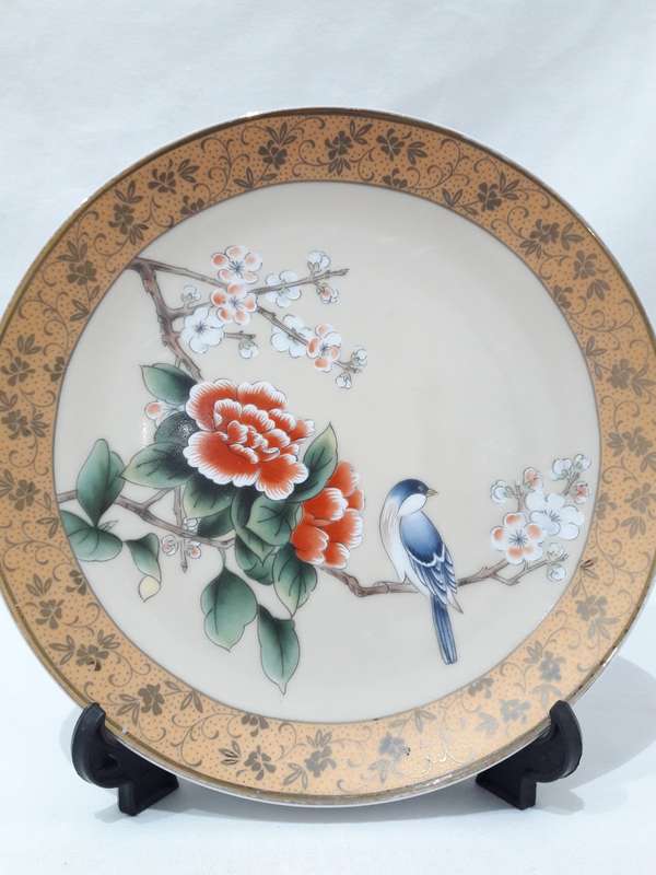 Imari Japanese plates