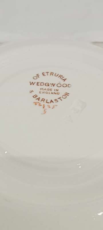 Vintage Wedgwood `Wildbriar` dinnerset