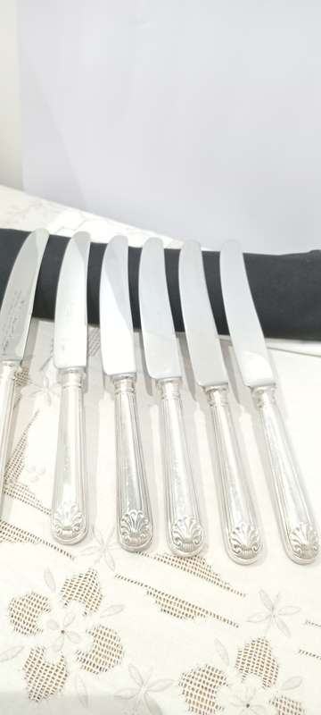 Vintage WM Spilhaus Kings pattern knife sets