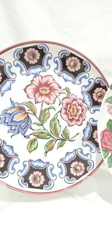 Vintage Jones and Middleton Limited Edition plates