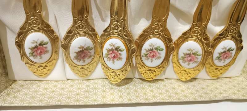 Vintage Eetrite 24k gold plated cutlery set