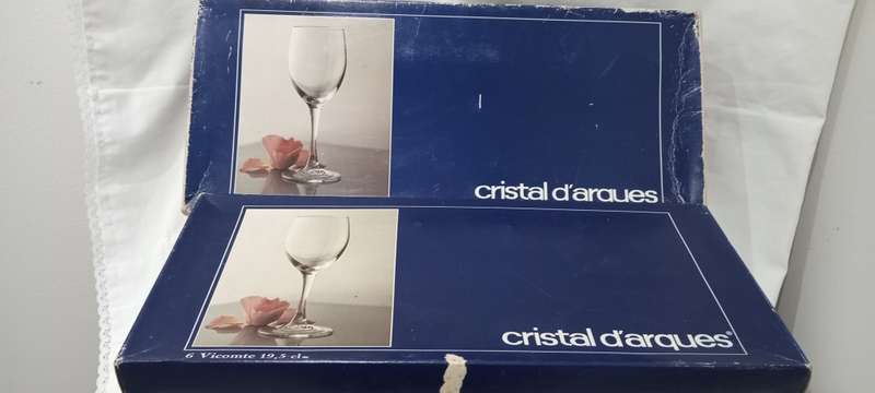 Vintage Cristal D` Arques `Vicomte` red and white wine glasses