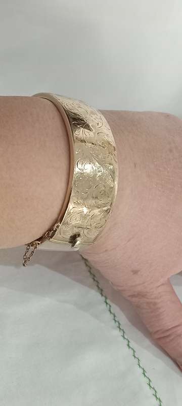 Vintage L&Co 9k o metal core bangle