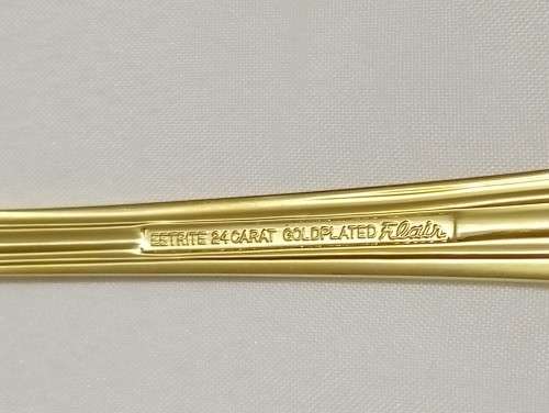 Vintage Eetrite gold plate set
