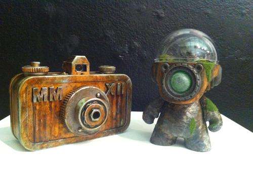 Cris Rose - "Memorial To The Observer" Dreams in Focus Custom Toy & Camera