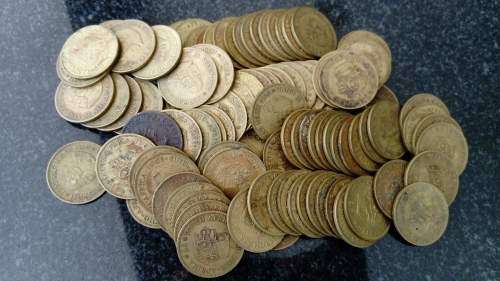 Lot of 102 x 1961 South African once cent coins - One bid takes all 102 coins
