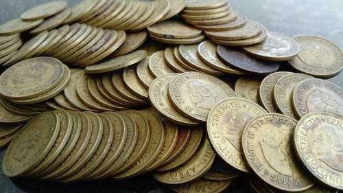 Lot of 102 x 1961 South African once cent coins - One bid takes all 102 coins