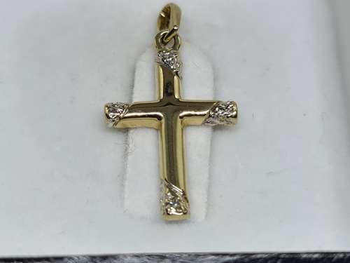 9ct Yellow Gold cross with Diamond - PLEASE READ THE DESCRIPTION BELOW FOR DETAILS AND SHIPPING