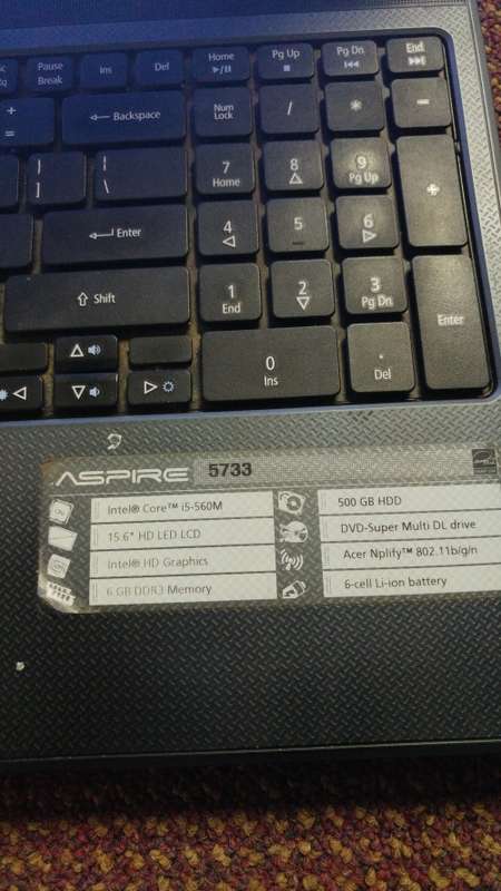 Acer Aspire 5733 perfect working condition just need money.