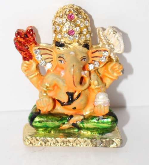 Lot #024 Mixed Deities (8x)