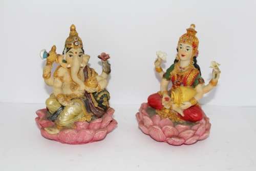 Lot #024 Mixed Deities (8x)