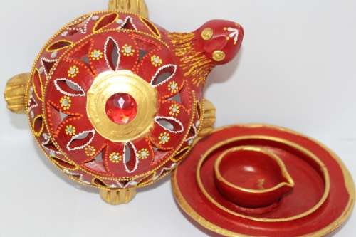 Tortoise Oil Lamp