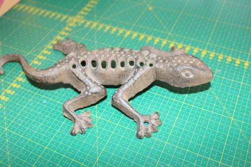 Cast Iron Lizard