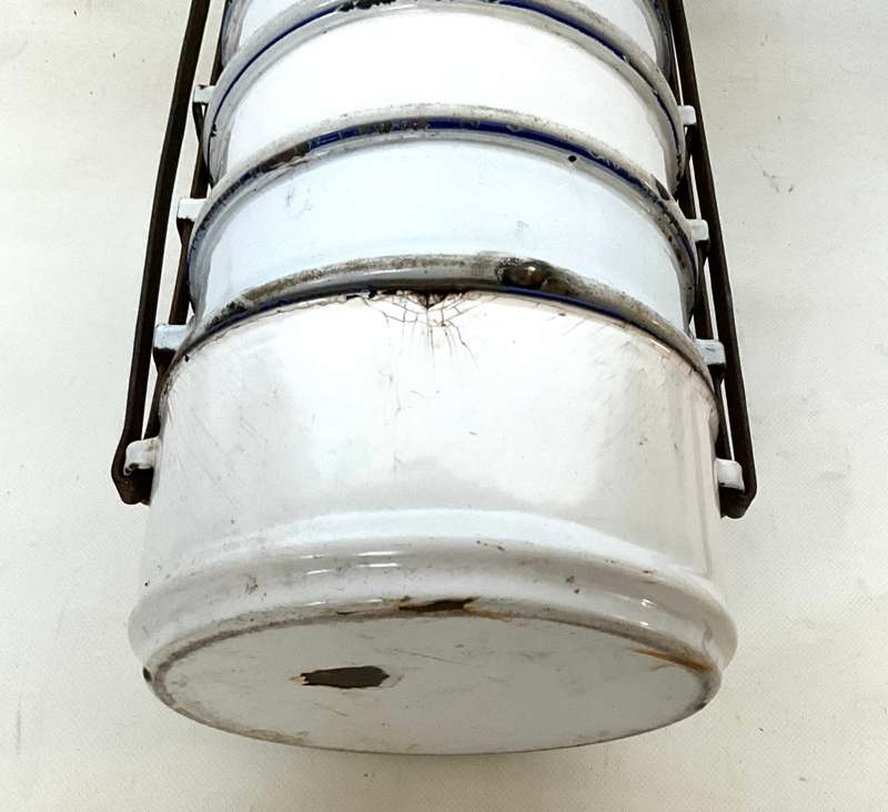 A vintage Tiffin lunchbox (4 layers)