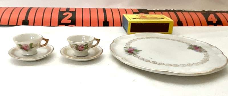 Exquisitely fine dolls house floral porcelain tea for two
