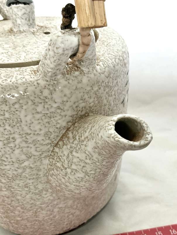 Japanese/Chinese oriental style teapot (with repair to handle)