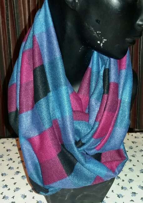 Wholesale Snoods Check Colours 12 assorted colours scarves