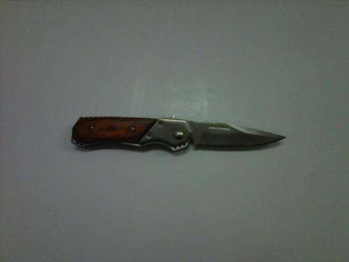 Pocket Knife 6 cm blade biltong wooden handle flick knives