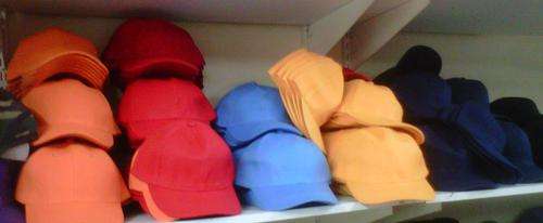 Baseball caps plain wholesale 6 panel minimum 20 caps assorted or 1 colour