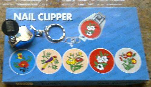 Nailclipper small 12 pc flower with keyring and nail file