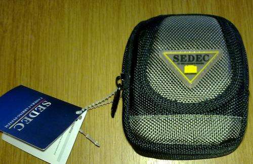 Digital Camera Bag 9cm x 10 cm x 5 cm with belt loop holder