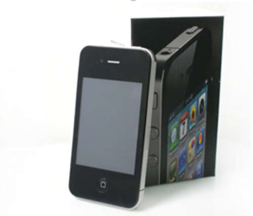 4th gen Iphone 4 Look Alike