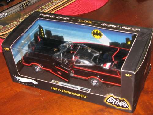 Batmobile 1966 Hotwheels Elite 1:18 Scale