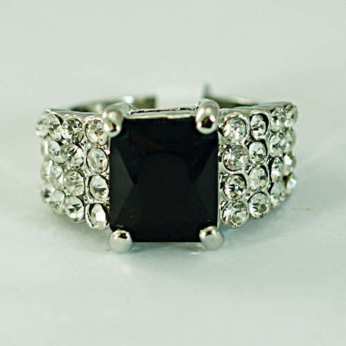Beautiful silver plated cz dress ring