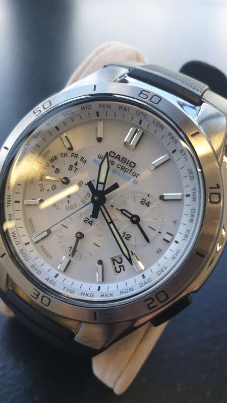 Casio Waveceptor Multiband 6 (Japan only Model) Solar Men`s Watch