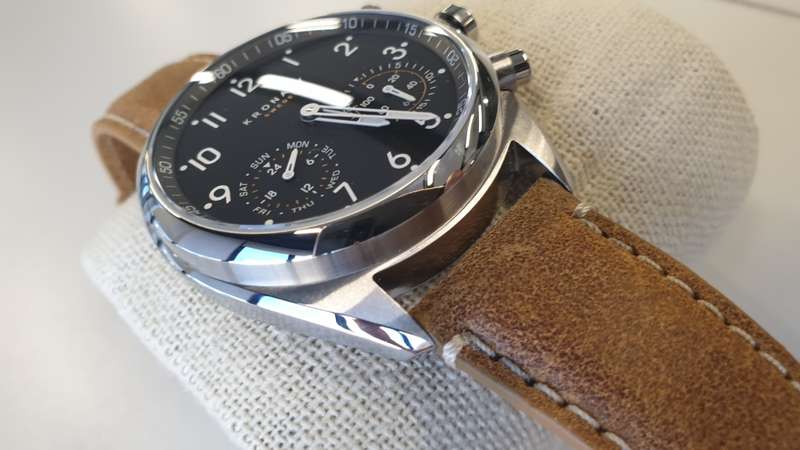 Kronaby (Sweden) Apex Hybrid Men`s Watch [Imported]