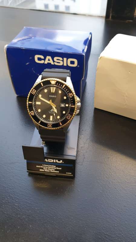 Casio Duro Men`s Divers watch (MDV-106G-1AVCF)