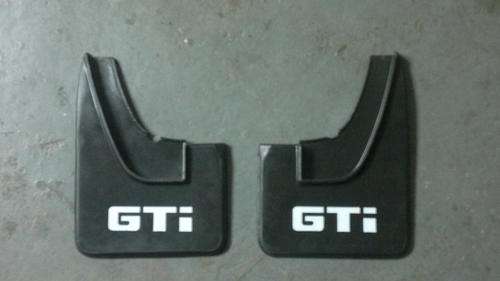 VOLKSWAGEN GOLF PLUS GTI 16V OR JETTA PLUS CLI 16V REAR MUDFLAPS