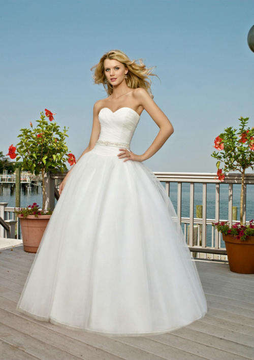 Wedding dress