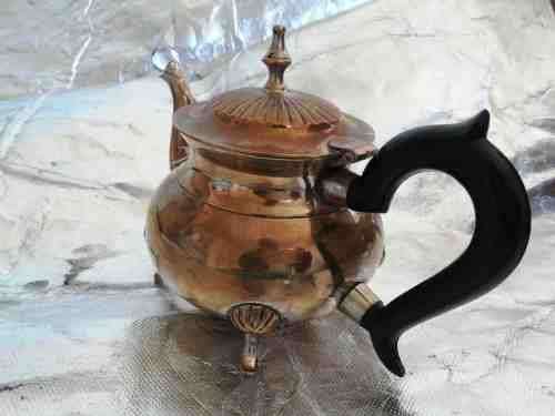 VINTAGE SILVER PLATED KETTLE
