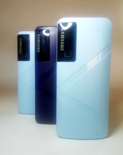 High Capacity 20000Mha Power Bank...START BIDDING AT 1 RAND